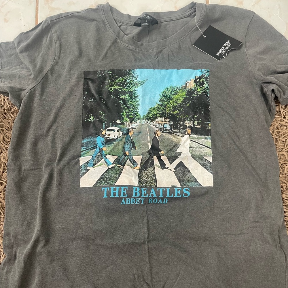 The Beetles Abbey Road Vera Wang Tshirt